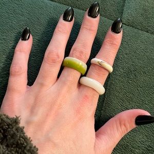 Size 6 acrylic Rings.